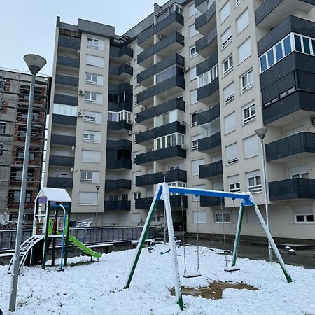 Amina Apartment Tuzla Luaran gambar